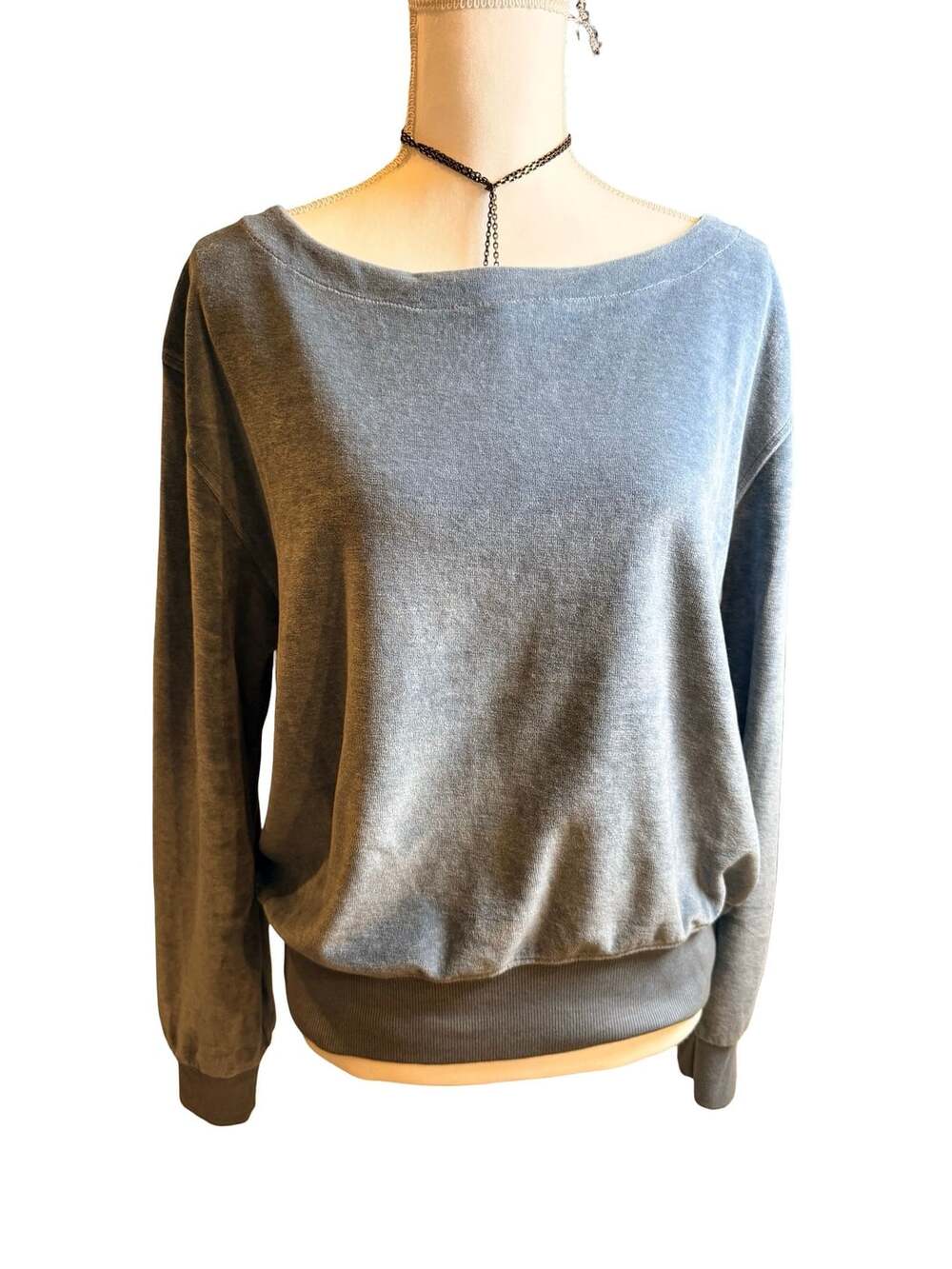 Michael Stars Los Angeles Women L Gray Velour Boat Neck Pullover Sweatshirt